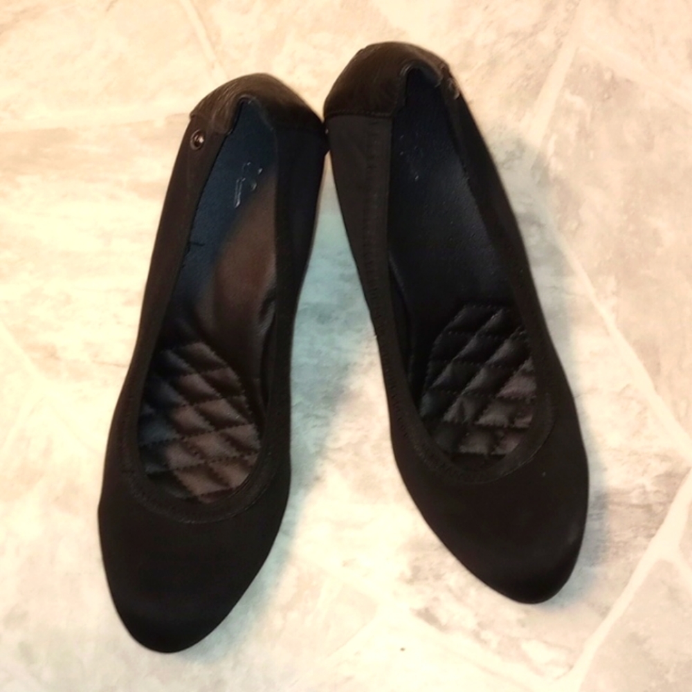 Vera Wang shoes